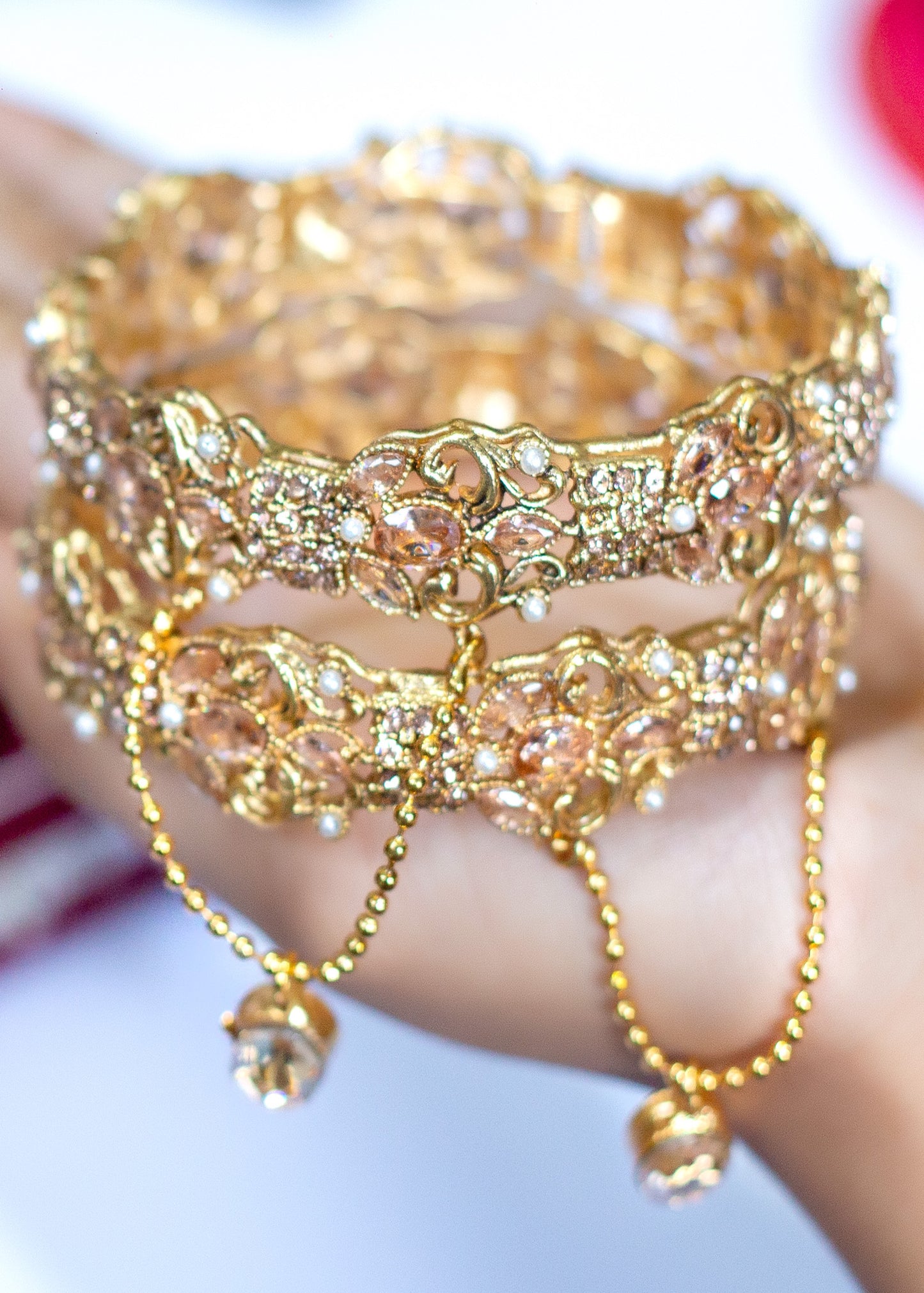 Golden Crystal Kara (BGK-01-G)