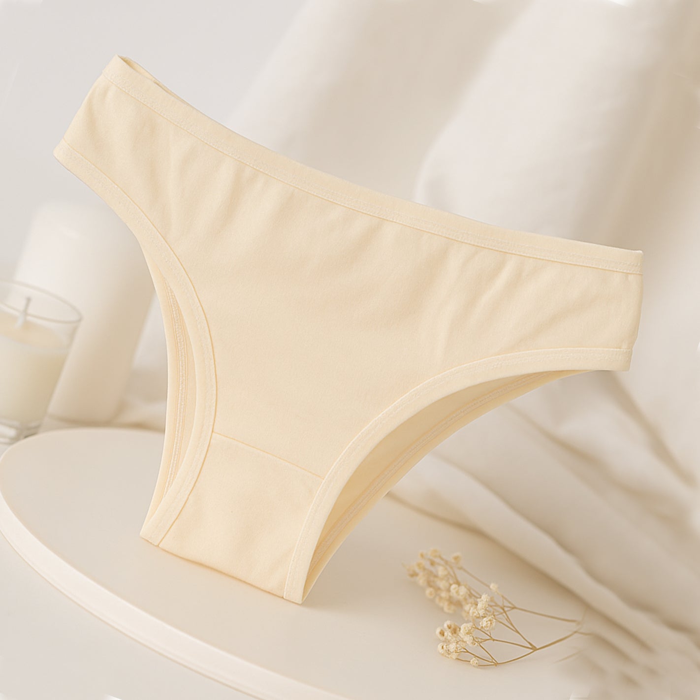 OFF WHITE PLAIN PANTY
