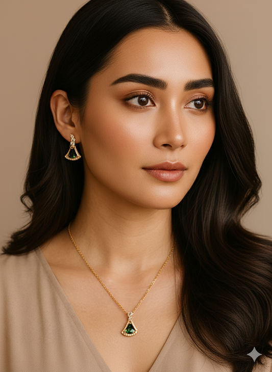 Royal Emerald Pendant Set (CS-06)