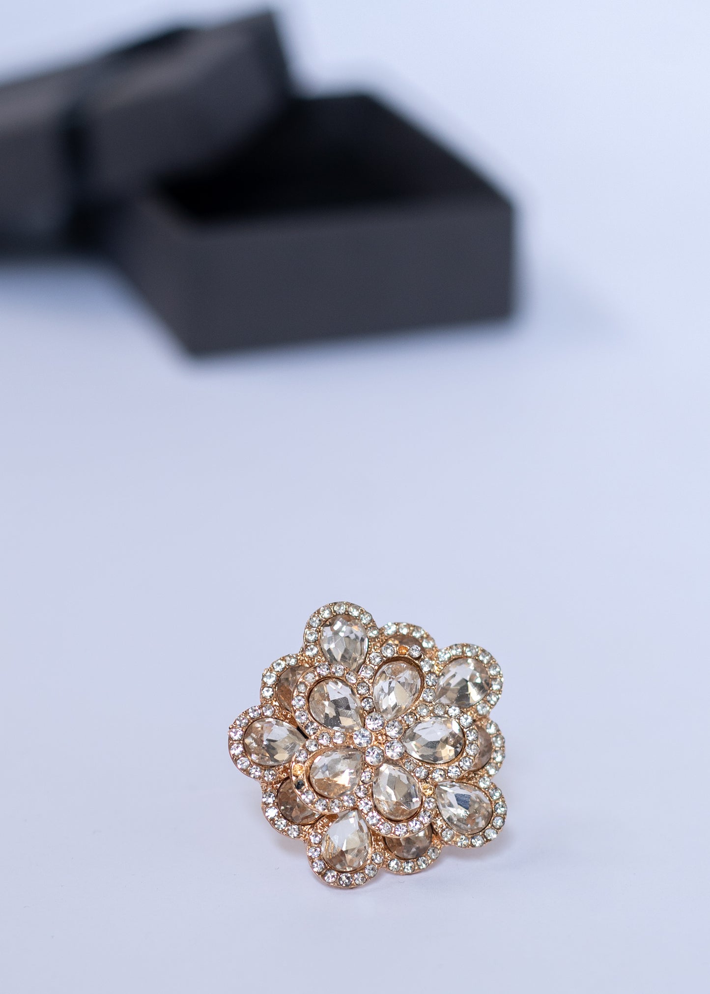 Gold Flower Ring (R-01)